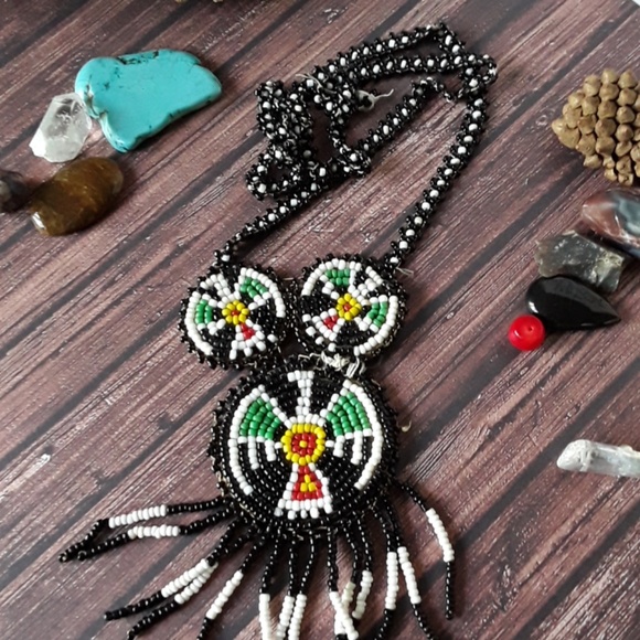 Other - 🍁Beaded Native American Necklace